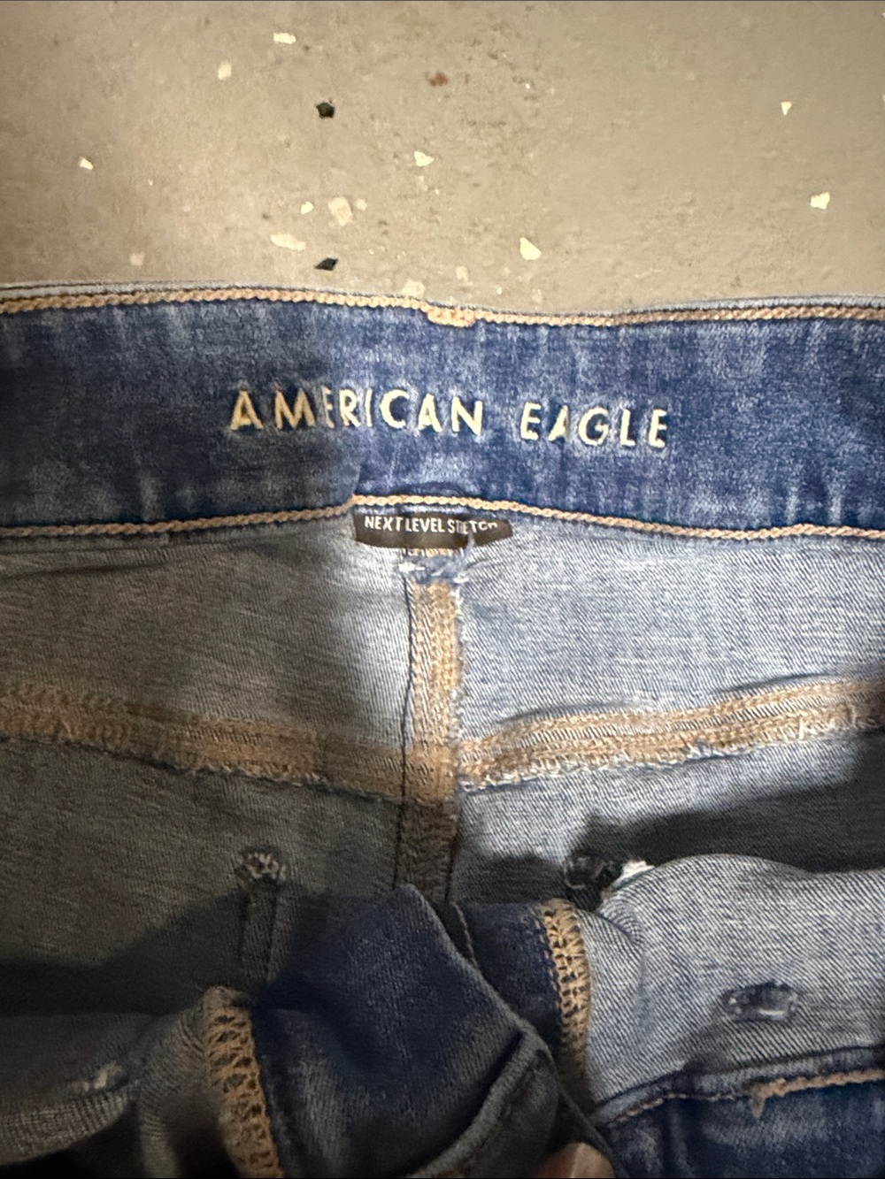American Eagle Outfitters light blue wide leg jeans - Picture 3 of 6